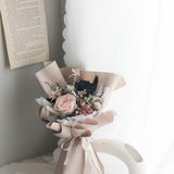 Petite Preserved Flower Bouquet (Vanilla Orchid)