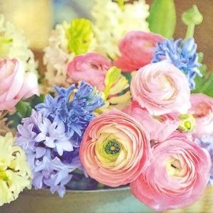Q830# 3 Pieces Of Single Paper Napkins for Decoupage, Craft Tissue Pink Buttercup And Blue Hyacinths Spring Flowers Bouquet