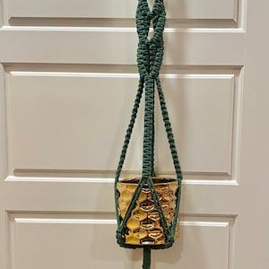Macrame Plant Hanger | Planter | Ivy | BOHO | Plant Lover | Plant Accessories | Plant Decor | Home Decor | Green