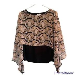 Maurices Floral Blouse Womens Medium Pink Carnations, Black Shell, Elegant Top