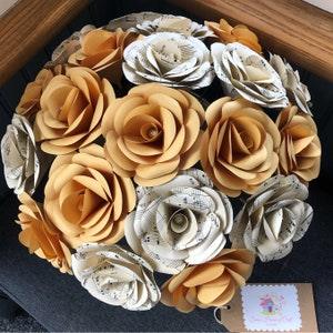 x20 Paper roses caramel and sheet music themed + Bucket Display vase Valentine Day Gift, Mother's Day Gift, Rose Bouquet,paper flowers