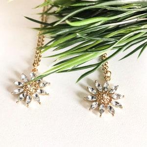 Sunflower Necklace, Daisy Necklace, Gift for Women, Bestfriend Gift, Gold Plated Jewelry Canada, Summer Accessory, Gold Flower Necklace