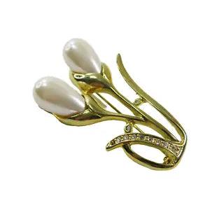 Vintage WORTHINGTON Austrian Crystal Faux Pearl Calla Lily 2" x 1.25" Brooch Pin