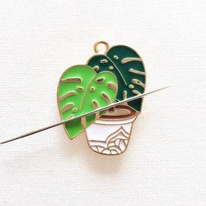 Needle minder plant, needle minder for cross stitch, enamel needle minder, graduation gift for best friend, needle holder, needle keeper