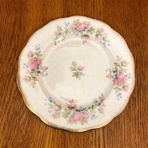 Roslyn Fine Bone China, Moss Rose Salad Plate