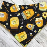 Dog bandana /Honey bees bandana /  dog bandana / Cat bandana  /  Dog bandana Canada  /  Two sided snap on Bandana