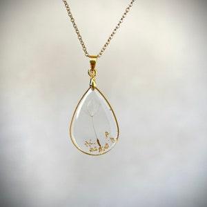 Resin necklace with dandelion dandelion, Resin dandelion necklace. Gold leaves. Drop necklace, golden drop dandelion pendant