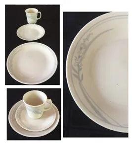 VINTAGE Corelle Dinnerware BLUE LILY Floral 3-Piece Set