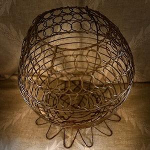 Vintage Wire Basket, Globe Shape,Planter, Moss Basket, Garden Art