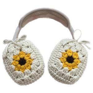 Custom Crochet AirPods Max Cover| Crochet Heart Headphone Cover | Crochet Sunflower Accessories | Flower Headphone Cover | Gift for her