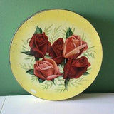 Vintage Biscuit Tin, Peak Frean??s ?¡ãThe 5-Rose Bouquet?¡À, Large, Country Cottage Yellow with Pink and Red Roses, Collectible Tin