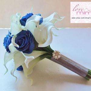 Bridesmaid Bouquets, White Calla Lily Bouquet, Royal Blue Roses Bouquet, Bridal Bouquet, wedding flowers, Silk Flower Bouquet