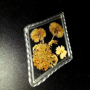 7" VINTAGE PRESSED DRIED FLOWERS GLASS & METAL Diamond suncatcher hanging art