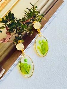 Green Lily Leaf Dry Flower Amber Clear Oval Retro Drop Clip Earrings Women Her