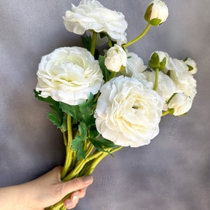 Silk Faux Ranunculus High-Quality Artificial Flower | Wedding/Home Decoration Gifts | Decor | Floral, Artificial Flower, Craft Supply, Faux