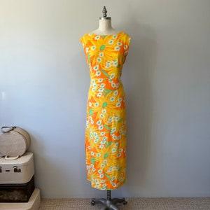 Handmade Floral Dress / Vintage 60s Long Mod Style / Comfortable Cotton Dress / Oran??s Yellow Sunflower Dress / Gifts