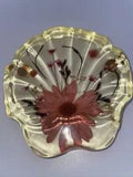 pressed flowers dried flowers in Lucite/Plastic?