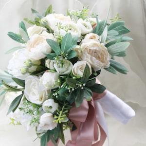 Silk Wedding Bouquet, Boho Bouquet, Bridal Bouquet, Silk Flowers, Artificial Bouquet, Wedding Flowers, White, Cream and Green, Olive foliage