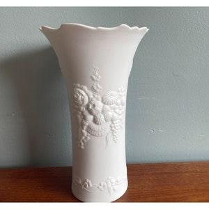 Vintage Kaiser a Germany Flower Vase, Bisque White Porcelain, 3D Relief of Rose Bouquet