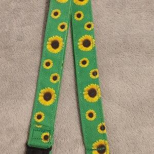 hidden disability sunflower lanyard and wristlets