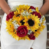 Red roses and sunflowers bouquet