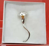 VINTAGE CALLA LILY PIN - Silver Tone with Gold Tone Stamen Cluster
