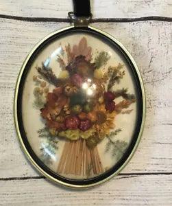 Vintage Wall Dried Flowers