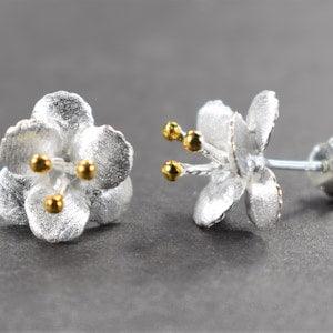 Orchid Flower Stud Earrings, Sterling silver Flower earrings,handmade October birth flower earrings,Dainty Stud Earrings,Minimalist Earrings
