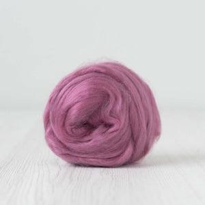 Viscose tops, 50 grams (1.75 oz), Orchid, for spinning, felting, weaving