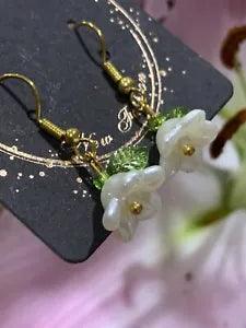 Single Lily Of The Valley Pearl Green Earrings Hook Dangle Made By Me Elegant AU