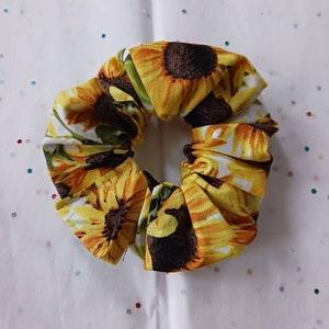 Sunflower Scrunchie, Flowers, Yellow, Handmade Floral Scrunchie, Large Print Sunflower Scrunchie, Gift Ideas, Hair Accessories, Hair Ties