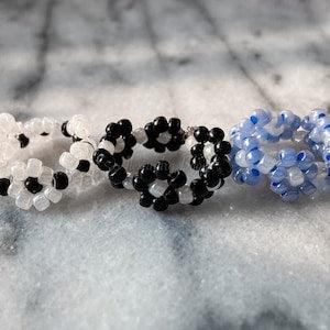 Flower Ring, Dainty Ring, Beaded Ring, Stackable Ring, Minimal Ring, Daisy Ring, Stretch Ring, Gift for Her