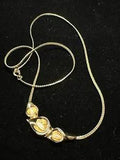 Vintage Beautiful Floral Lily Faux Pearl Gold Tone Necklace