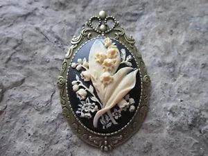 2 IN 1 - LILY OF THE VALLEY CAMEO BRONZE BROOCH / PIN / PENDANT - FLOWER - BLACK