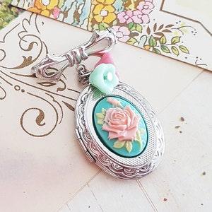 Vintage Rose Locket Pin Brooch in Pink and Green with Czech Glass Flower Beads, Keepsake, Floral Locket Charm Brooch, Vintage Wedding