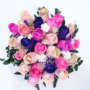 Wooden Rose Bouquet - Cadance