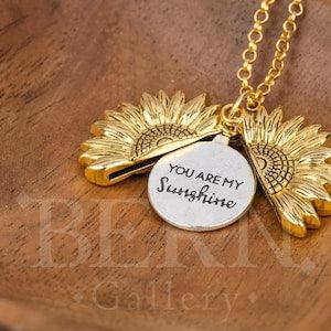 You Are My Sunshine Necklace ? Sunflower necklace ? Boho ? Minimalist ? Sunflower ? Love ? Gold ? Flower ? Silver ? Floral ? Inspriational