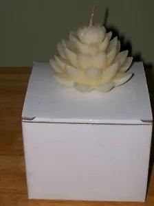 Volcanica All Natural Beeswax WATER LILY Ivory Candle Island of Bali - NIB