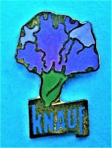 H100*) Enamel mauve knauf carnation flower Germany tie lapel pin badge