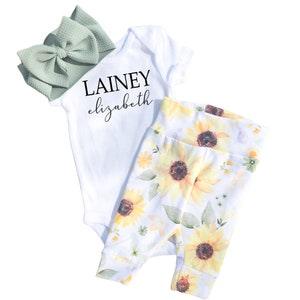 Newborn Girl Coming Home Set, Sunflower Baby Leggings Outfit, Personalized Baby Girl Leggings and Bow Outfit, Baby Girl Gift