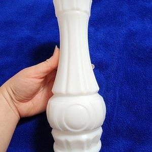 Vintage 1930s Large Bullseye Milk Glass Bud Vase - Art deco Vase - Made by Wheaton in USA -MCM- Farmhouse decor. Excellent for your Bouquet!