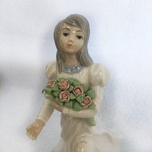 Tengra Porcelain Figurine Girl Holding Rose Bouquet Hand Made in Valencia Spain  Lladro Style, Room Decor