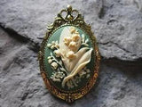 2 IN 1 - LILY OF THE VALLEY CAMEO GOLD BROOCH / PIN / PENDANT - FLOWER - CREAM