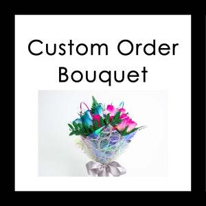CUSTOM COLORS - Wooden Rose Bouquet