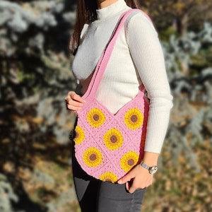 Pink Crochet Sunflower Bag, Knit Grannysquare Shoulder Bags, Floral Knit Bag, Mini Daisy Bag, Grannysquare Bag, Crochet Purse, Knit Tote Bag