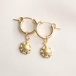 Gold Filled Dainty Sunflower Earrings, Floral Earrings, Flower Earrings, Gold Earrings, Dainty Earrings, Flower Jewelry, Earrings for Women