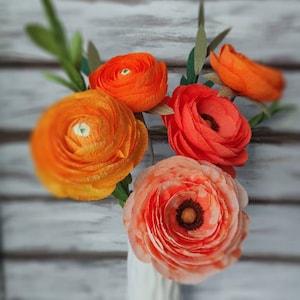 Bright orange paper flower bouquet, Crepe paper flower gift, Birthday flower gift, Paper ranunculus bouquet, Unique flower gift for her