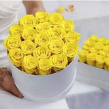 Belle preserved roses, one year roses, gift for her, everlasting roses, box of roses Mother??s Day, birthday, yellow roses