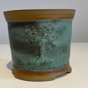 Bonsai pot / Waterfall type Bonsai pot. green waterfall type. 9x9cm