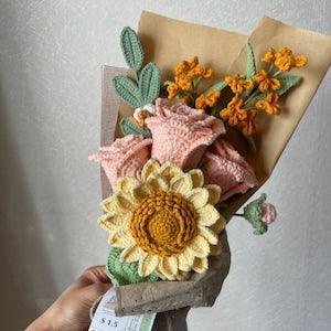 Finished Crochet rose Bouquet, Handmade Knitted Bouquet,Sunflower Bouquet,Knitted Flowers,Gift For Her, Mother's Day Gift,Birthday Gift